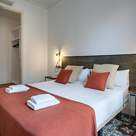 Habitat Eixample Balconies. Apartamento Barcelona