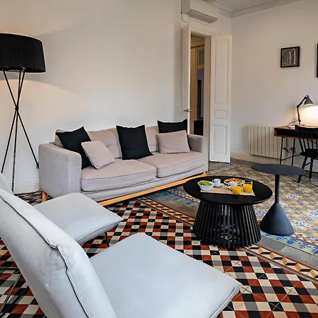 Apartamento Habitat Eixample Balconies. *