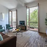 Habitat Eixample Balconies. 바르셀로나