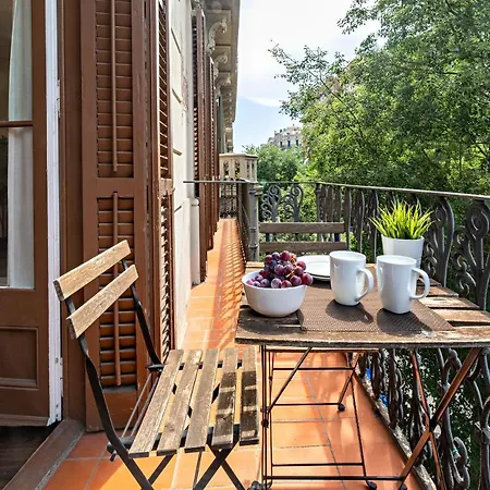 Habitat Eixample Balconies. * Barcelona